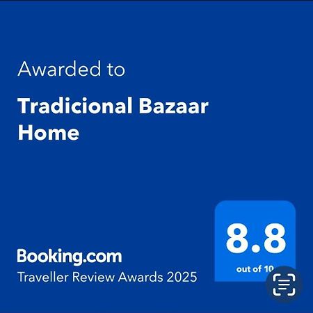 Tradicional Bazaar Home Korce Bagian luar foto